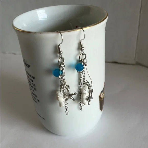 Vintage-Inspired Silver and Blue sea glass Filigree Earrings - Picture 1 of 4